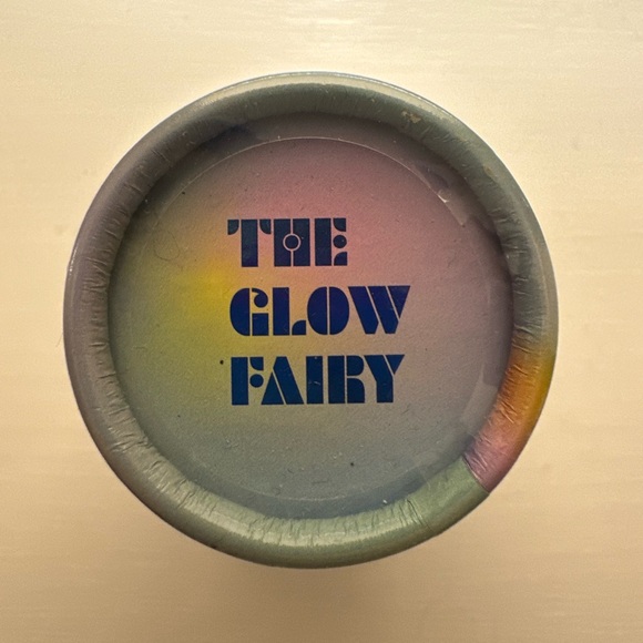 The Body Glow Wand - Picture 2 of 3